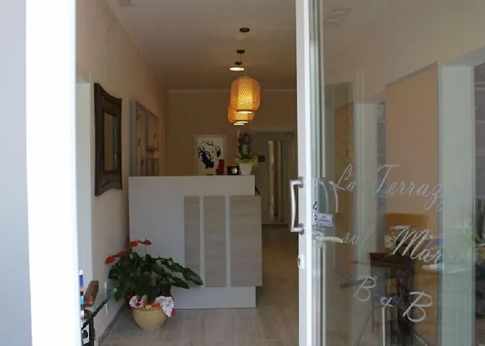 La Terrazza Sul Mare Bed and Breakfast