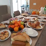 La Terrazza Sul Mare فندق مبيت وإفطار