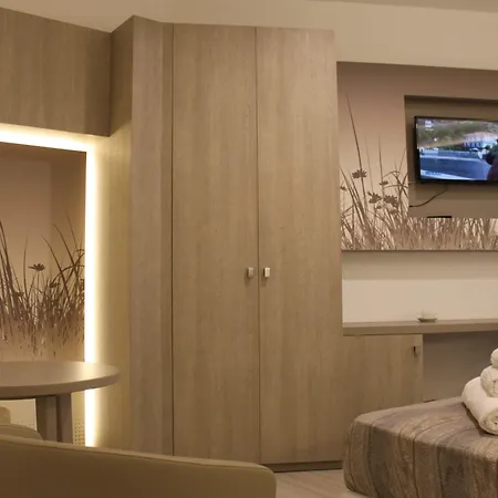 Bed & Breakfast La Terrazza Sul Mare 4*