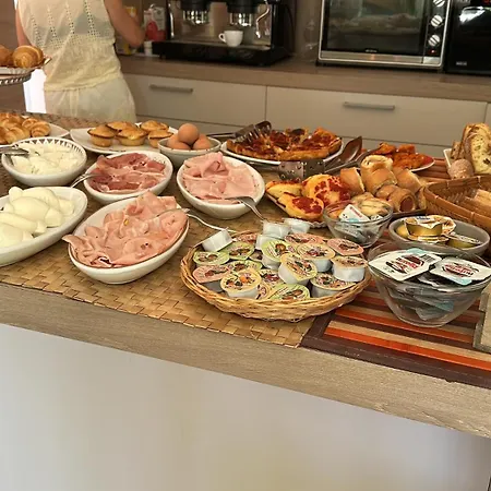 Alojamento de Acomodação e Pequeno-almoço La Terrazza Sul Mare