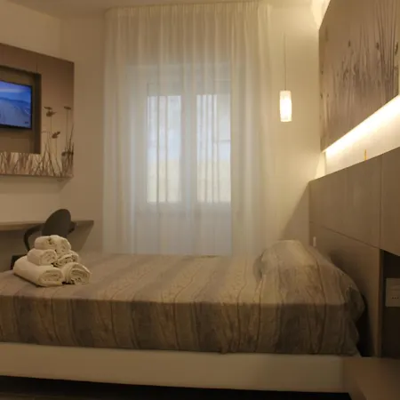 Bed & Breakfast La Terrazza Sul Mare 3*