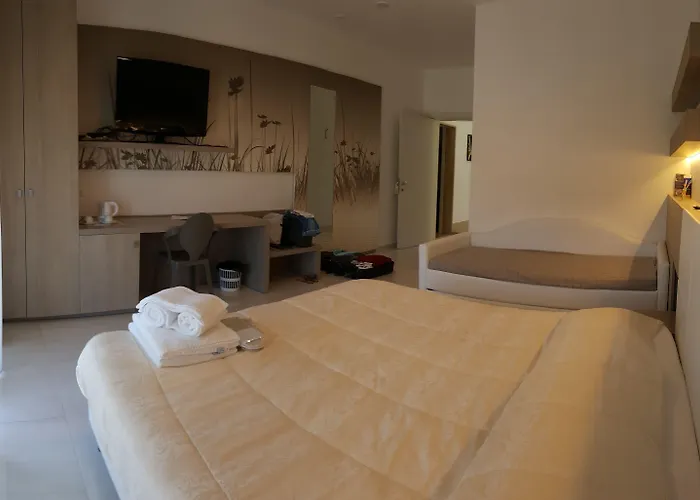 Nocleg ze śniadaniem La Terrazza Sul Mare 4*